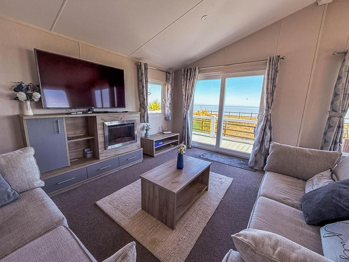Stunning 6 Berth Lodge With Full Sea Views In Suffolk Ref 68007Cr لوستوفت المظهر الخارجي الصورة
